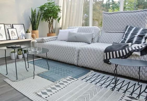 Mude sua casa com ideias de sobreposição de tapetes