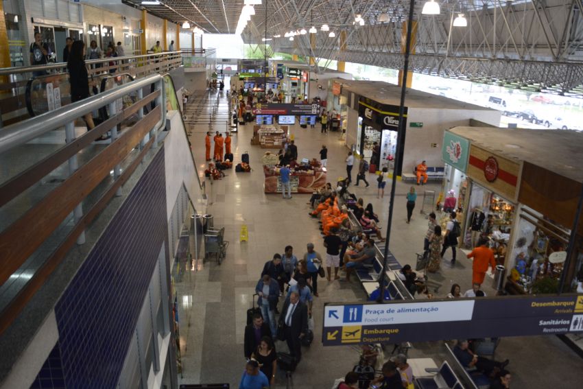 Mais de 64% dos brasileiros vão optar pelo avião nas próximas viagens