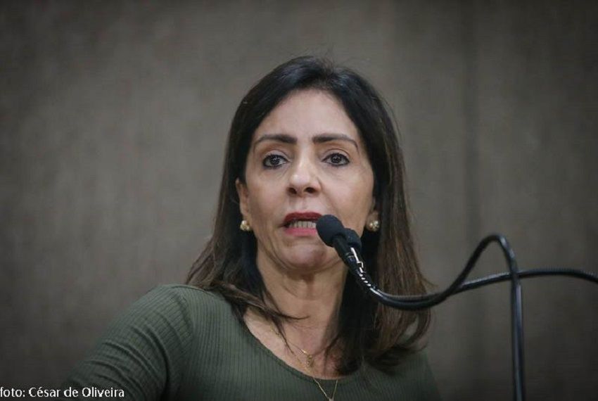 Vereadora quer mais mulheres na política
