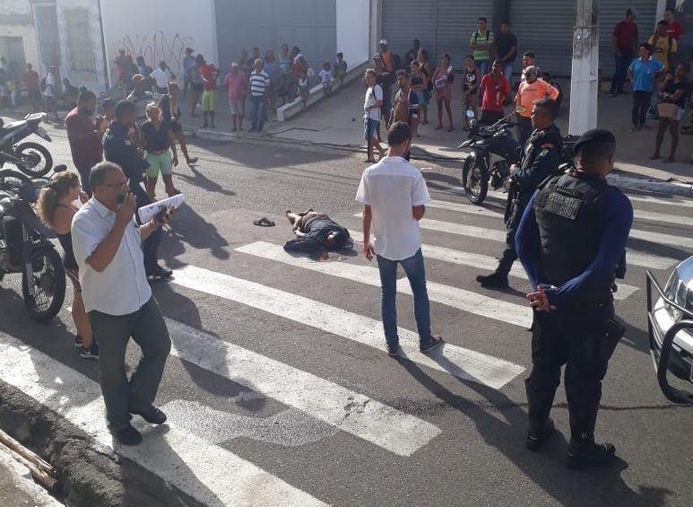 Briga no centro de Aracaju deixa um ferido