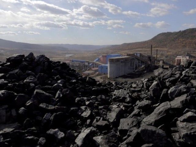 Desabamento em mina de carvão mata 21 na China