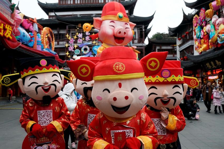 China dá início a celebrações de novo ano; porco vai reger o período