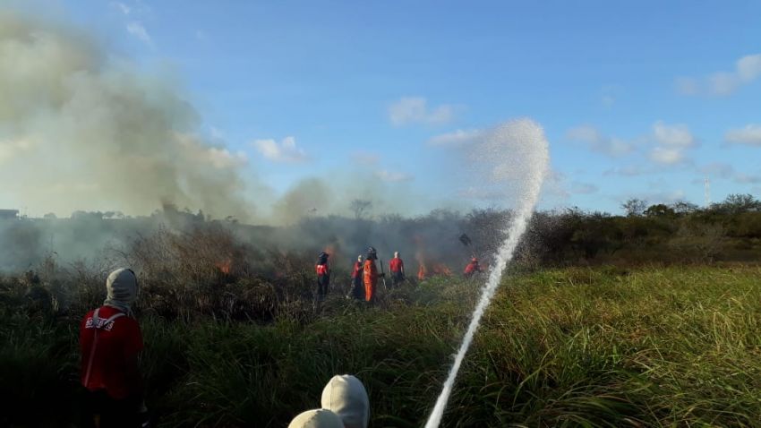 Incêndio na Serra Comprida mobiliza bombeiros de Itabaiana e Lagarto