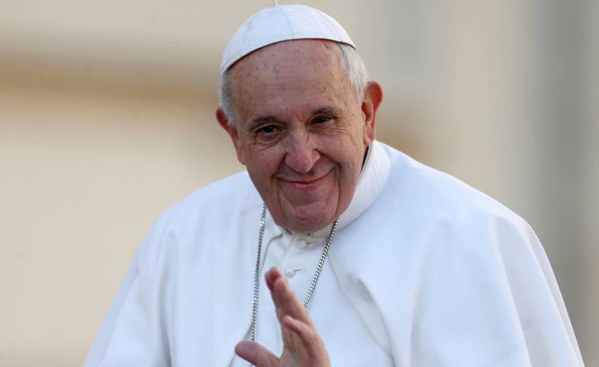 Papa Francisco recebe cacique Raoni em audiência privada