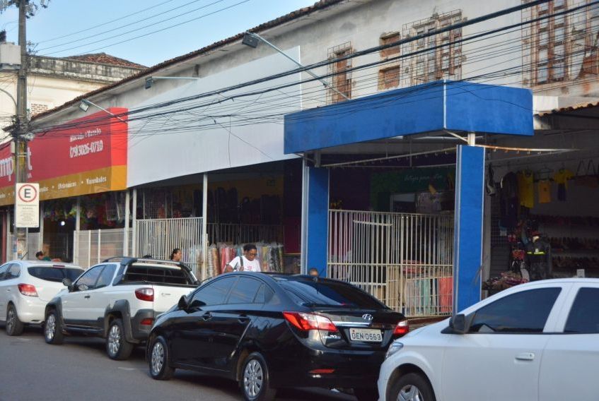 Lei da Publicidade desagrada lojistas
