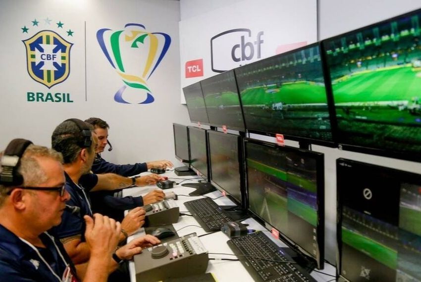 Telespectador vai acompanhar checagem do VAR