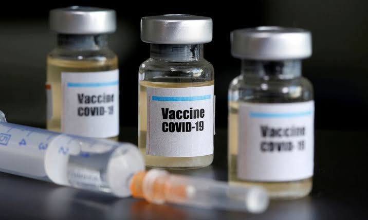 Índia vai exportar vacina de Oxford para o Brasil nesta quinta-feira