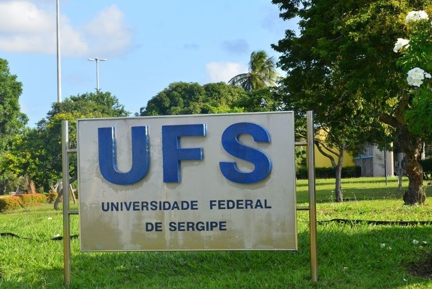 UFS lança edital de concurso com 13 vagas para professor efetivo