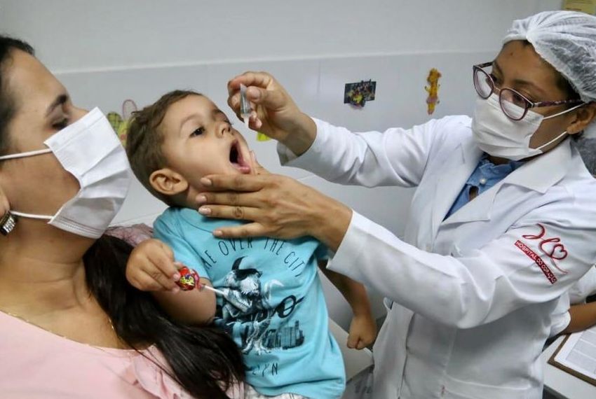 Aracaju reforça importância da vacinação contra poliomielite em crianças