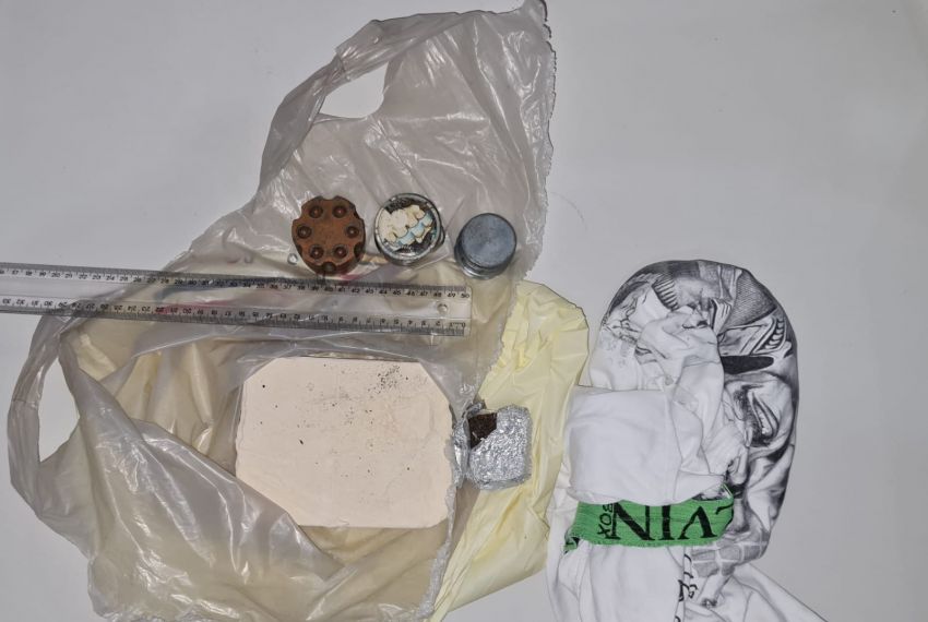 Polícia Civil apreende meio quilo de pasta base de cocaína