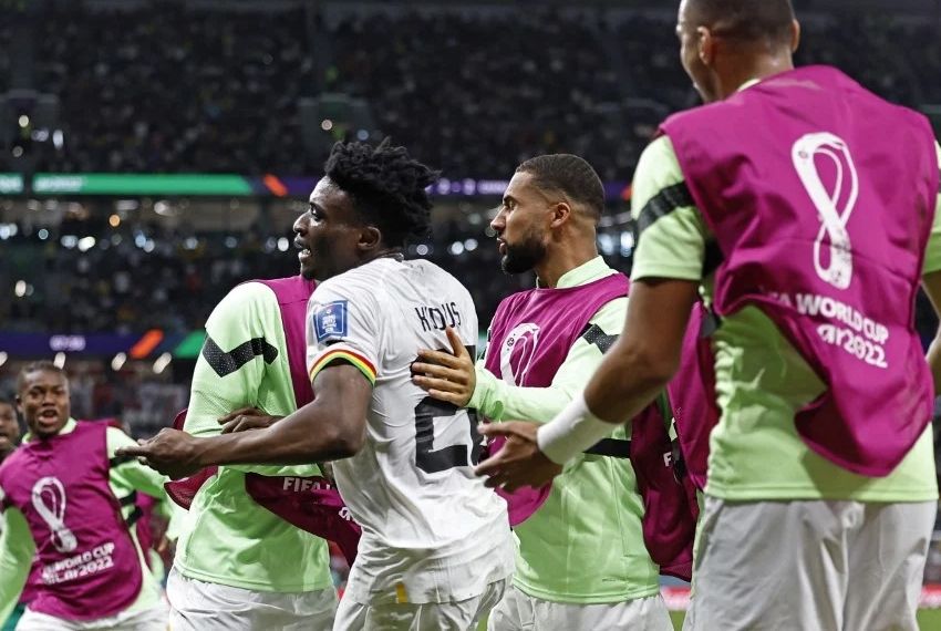 No jogo frenético, Gana vence a Coreia do Sul e soma os primeiros pontos na Copa
