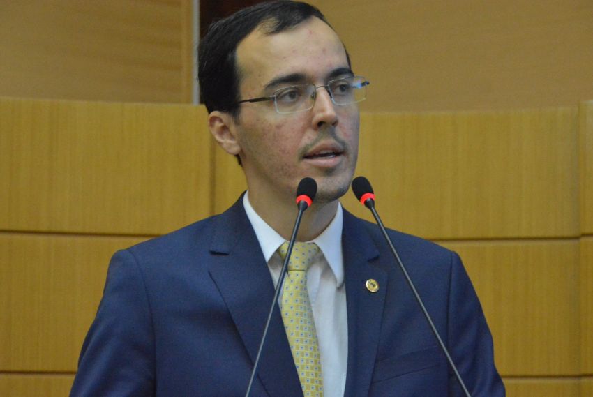 Deputado pede revisão de lei que trata sobre o PSDI