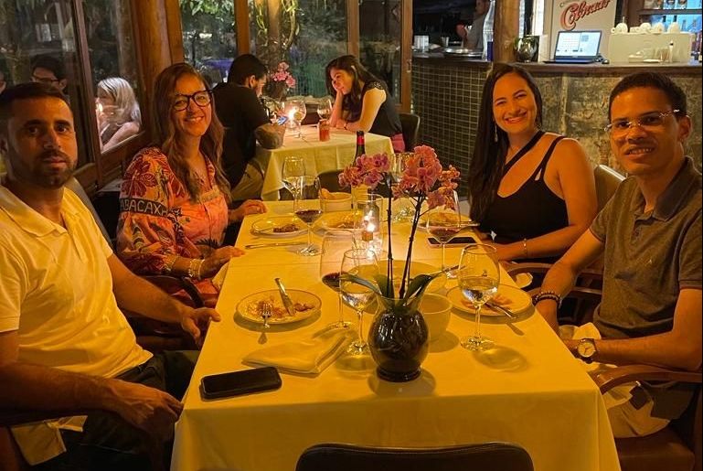 Cardiologista Martins Dionizio entre amigos