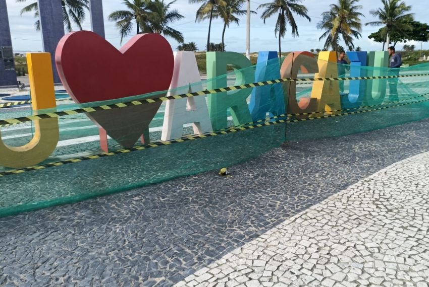 Arcos da Orla: Passarela e monumento passam por manutenção