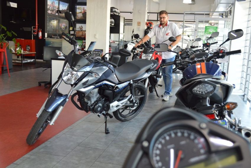 Vendas de motos desaceleram em junho