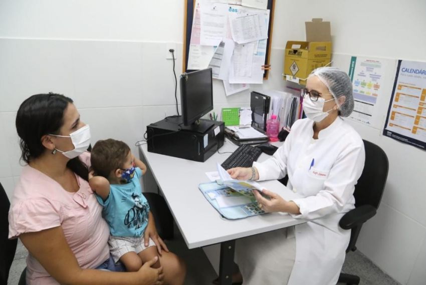 Rede municipal de saúde de Aracaju reforça atenção a crianças com síndromes gripais