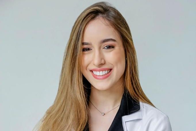 Roberta Ximenes: feliz formada em Medicina