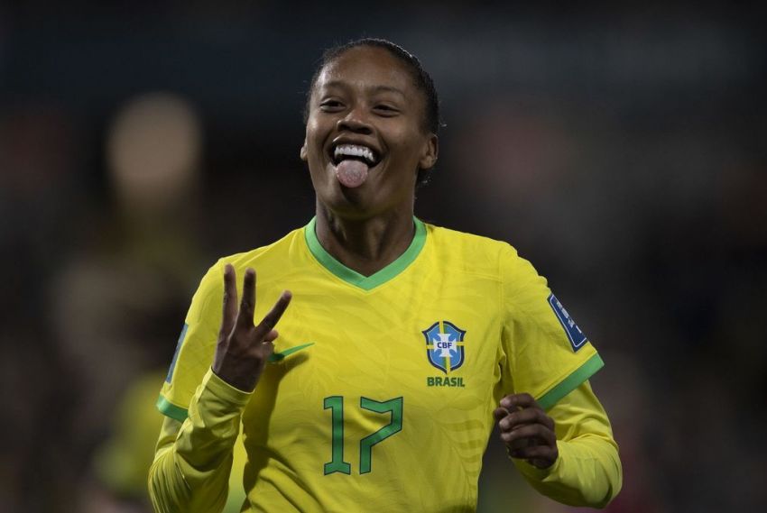 Com show de Ary Borges, Brasil faz 4 a 0 no Panamá em estreia na Copa