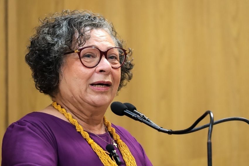 Proposituras de Professora Ângela Melo evidenciam direitos da Primeira Infância