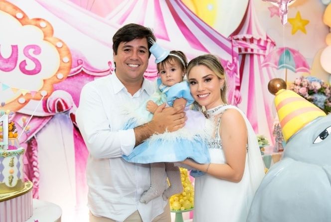 Maria Prata comemora primeiro aninho com muita alegria