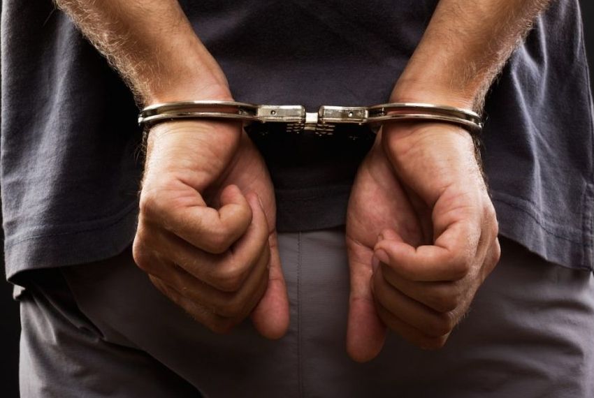 Polícia Civil prende suspeito de estuprar a ex-enteada em Socorro