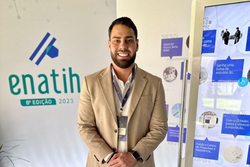Lucas Martins participa de congresso
