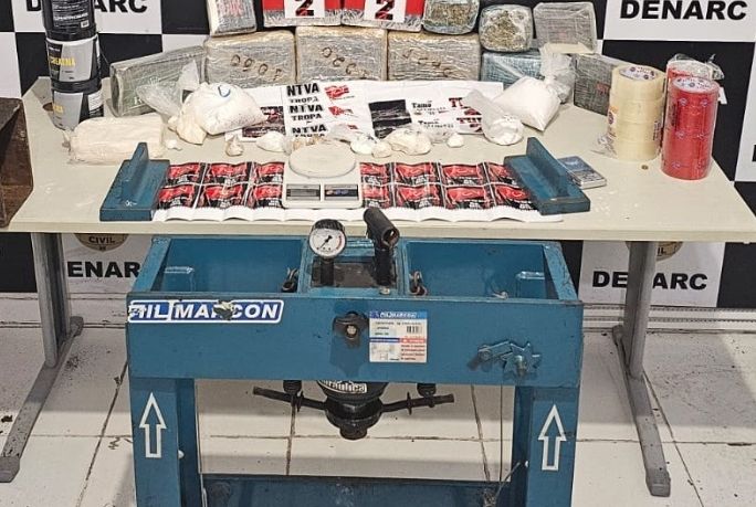 Drogas e prensa hidráulica são apreendidos em Socorro