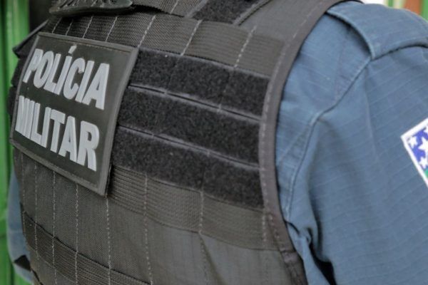 PM prende mulher por suspeita de maus-tratos contra o próprio filho em Lagarto
