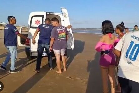 Duas pessoas são vítimas de afogamento em praia de Pirambu