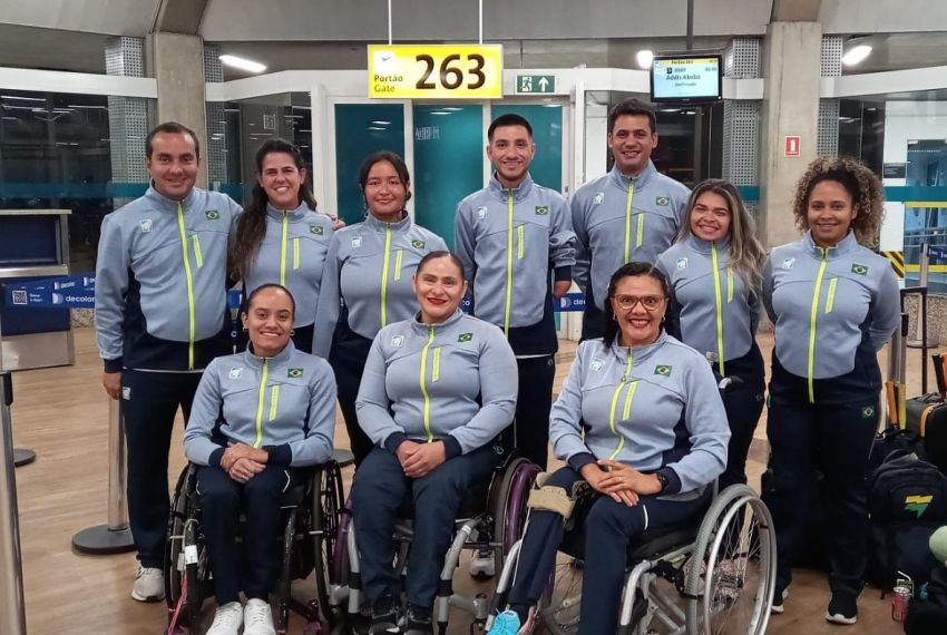 Fisioterapeuta sergipano acompanha seleção brasileira de Parabdminton em campeonato na Tailândia