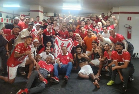 Sergipe anuncia saída de dois jogadores