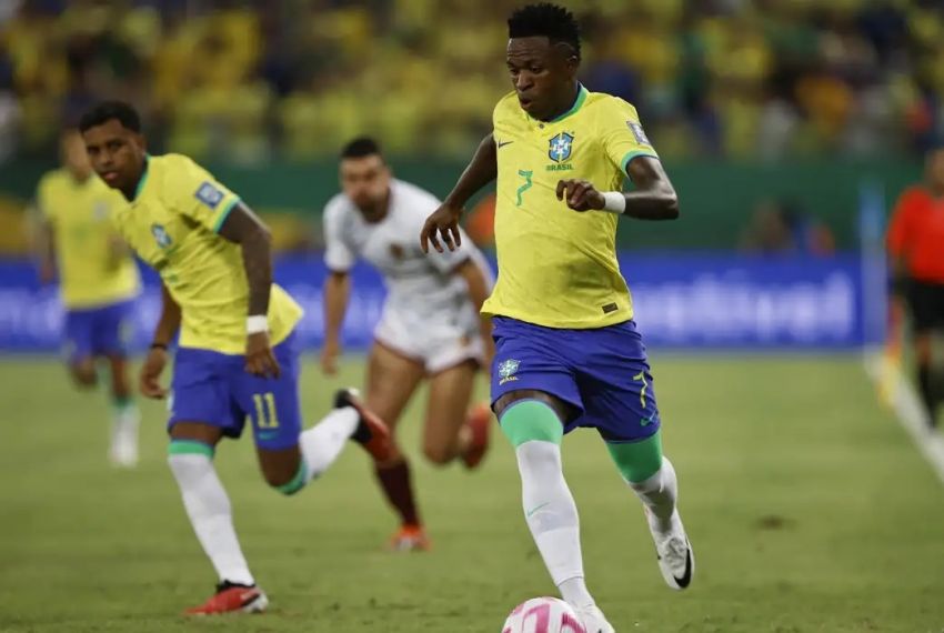 Seleção brasileira encara México em amistoso neste sábado nos EUA