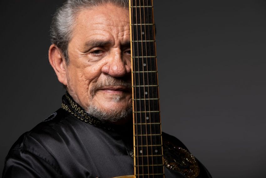 Zé Ramalho apresenta nova turnê em Aracaju