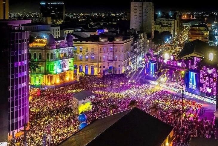 Palácio do Comércio sedia mais uma edição do Camarote Marco Zero no Recife Antigo