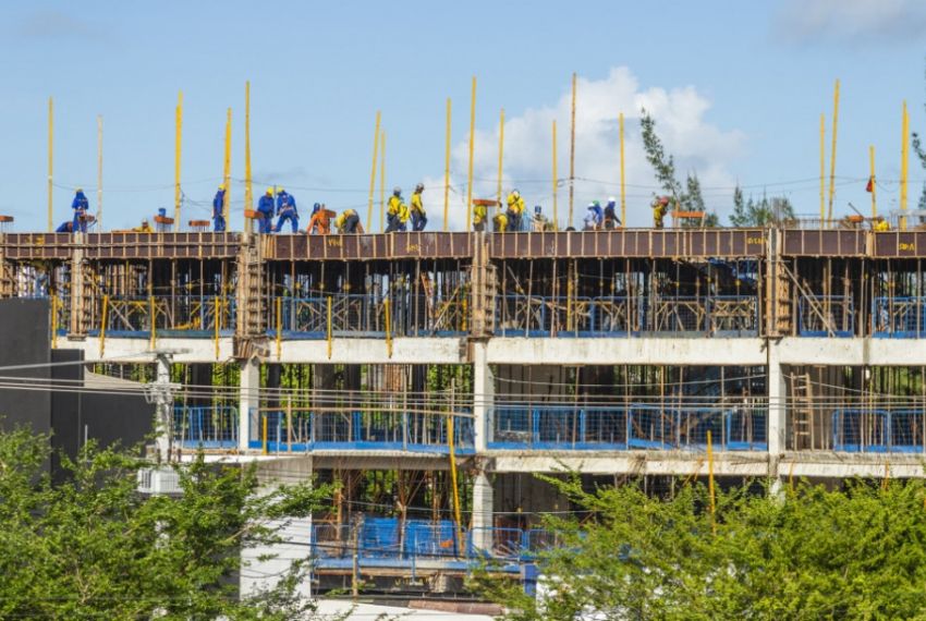 Sergipe registra recorde de empregos com carteira assinada em maio