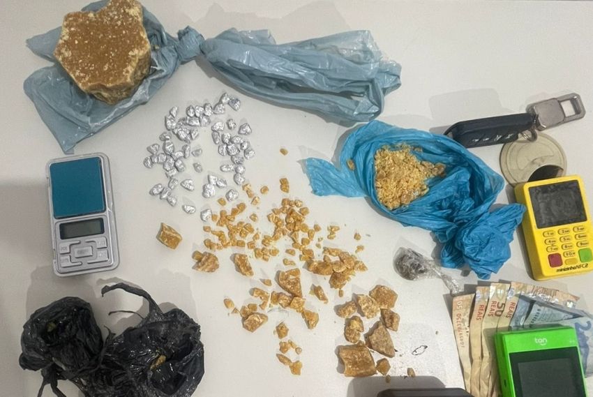 Polícia Civil prende mulher suspeita de liderar o tráfico de drogas
