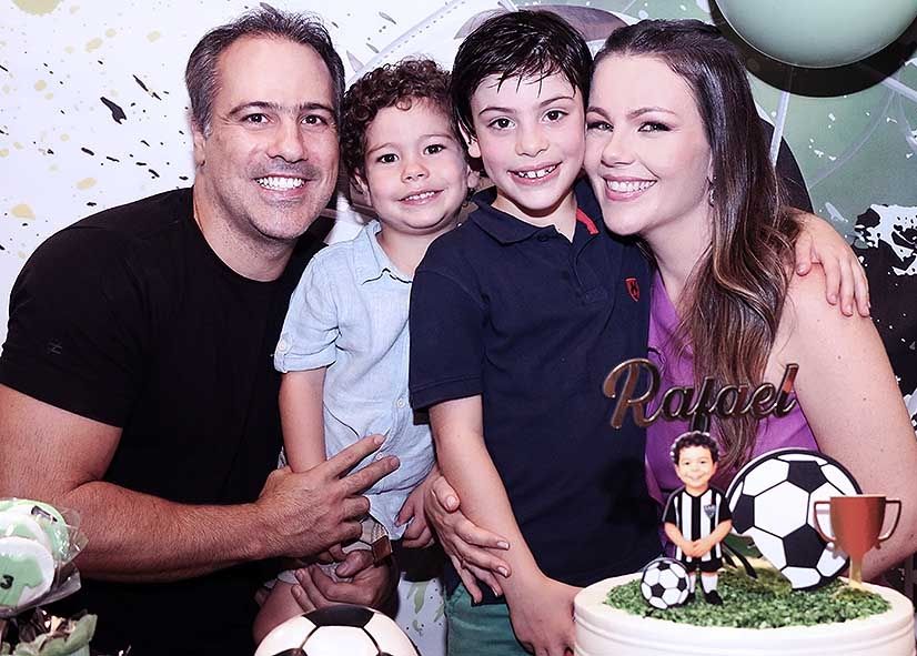 Muita diversão e gols no 3º aniversário de Rafael Maciel Almeida Araújo