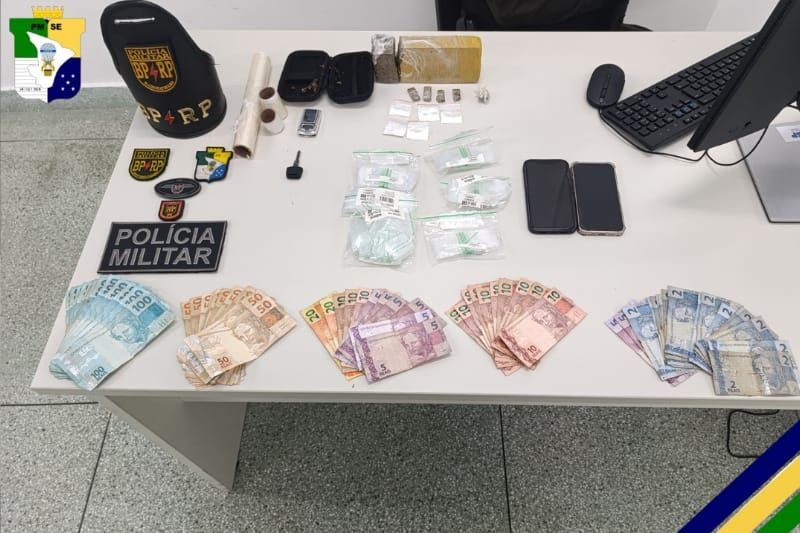 PM prende dupla por tráfico de drogas na Barra dos Coqueiros