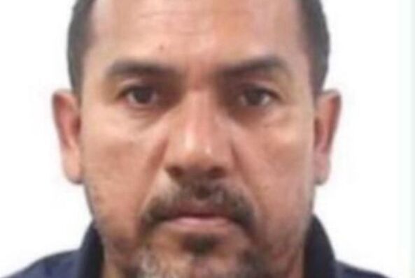 Carro de taxista desaparecido é encontrado carbonizado em Capela