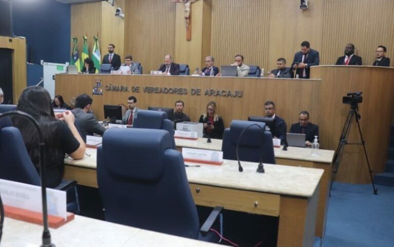 Natal Iluminado: vereadores apertam cerco sobre gastos de R$ 10 milhões