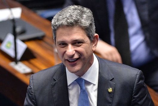 Senador articula aprovação de crédito de US$ 53,6 mi