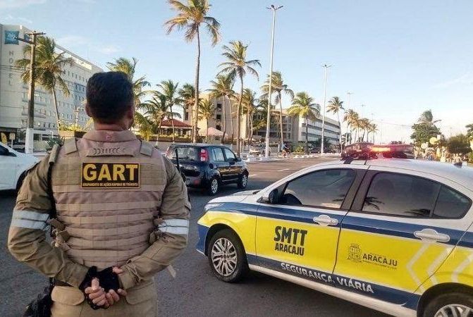 SMTT altera trânsito na Orla de Atalaia para a 24ª Parada LGBT+