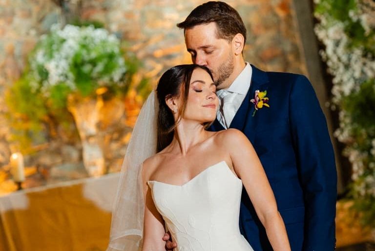 Luana Coelho e André Martins celebram união no Villa Antonella