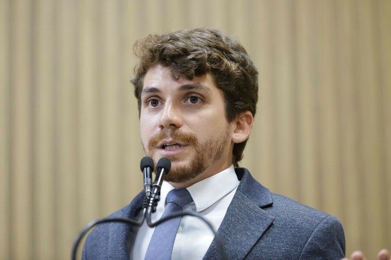 Breno Garibalde: “Crescer sem planejamento é condenar a cidade ao caos”