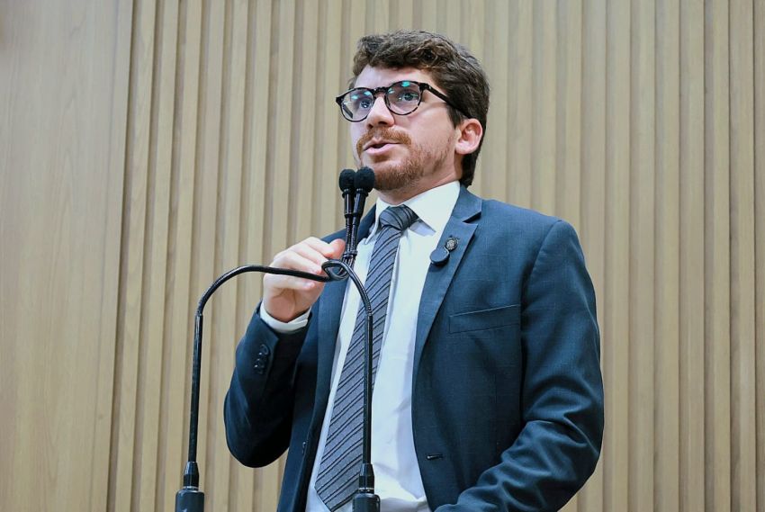 Breno Garibalde alerta para devastação ambiental em obra da Coroa do Meio