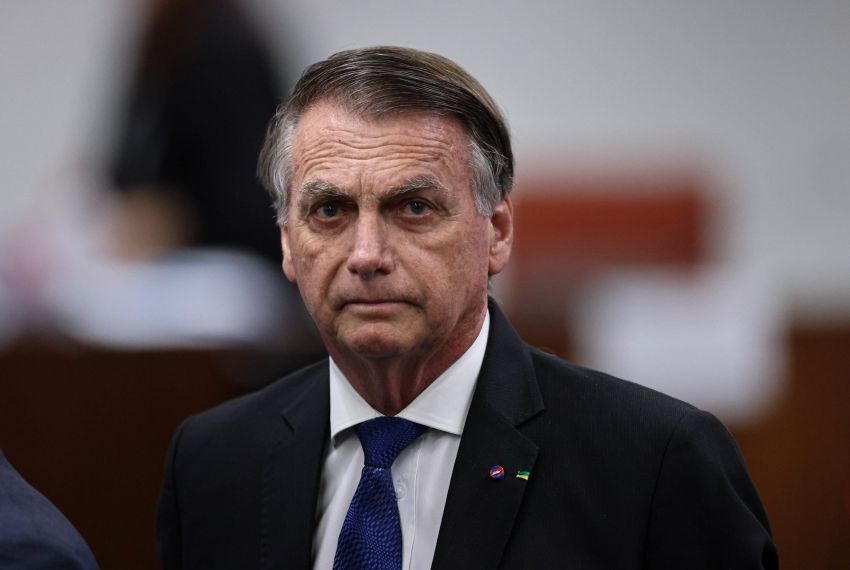 Bolsonaro é condenado a 27 anos e 3 meses de prisão por plano de golpe