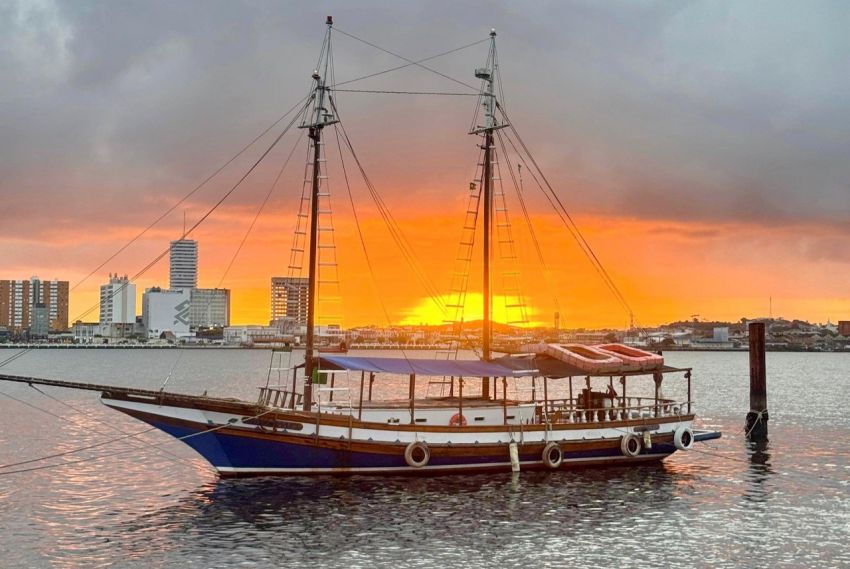 Cultura navega no Rio Sergipe com o “Barco do Cangaço”