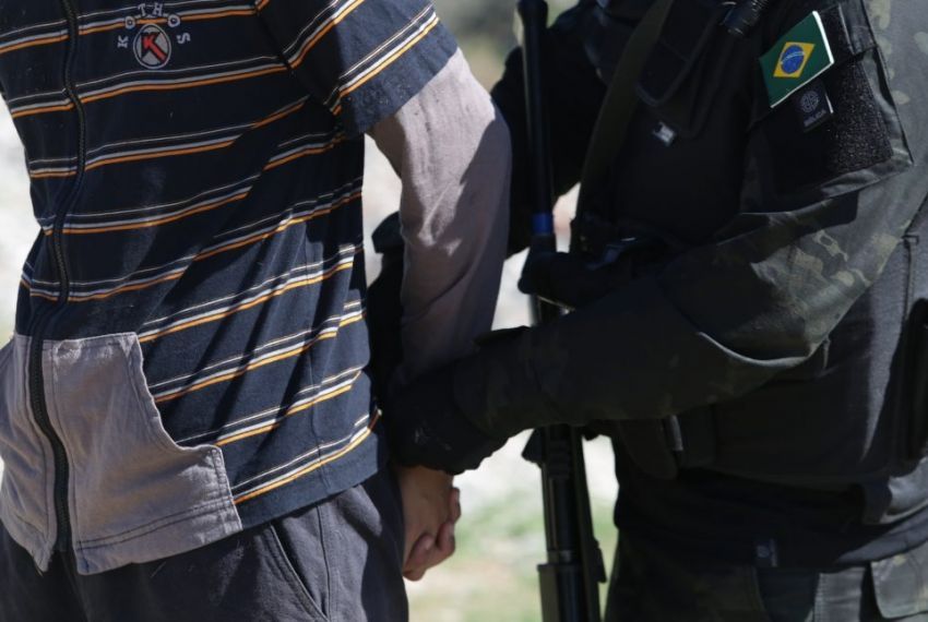 Operação Conjunta prende suspeitos por tráfico de drogas em Canindé