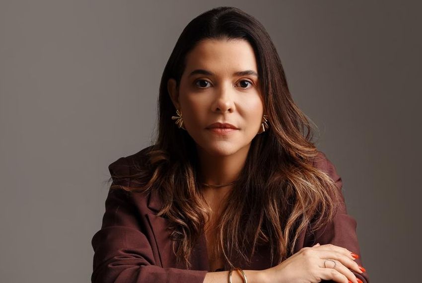 Ísis Martins vem se consolidando como referência em harmonização facial