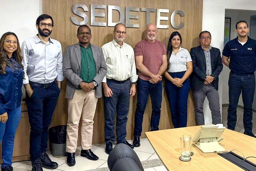 Governo e operadora do Terminal Marítimo debatem setor portuário e energético